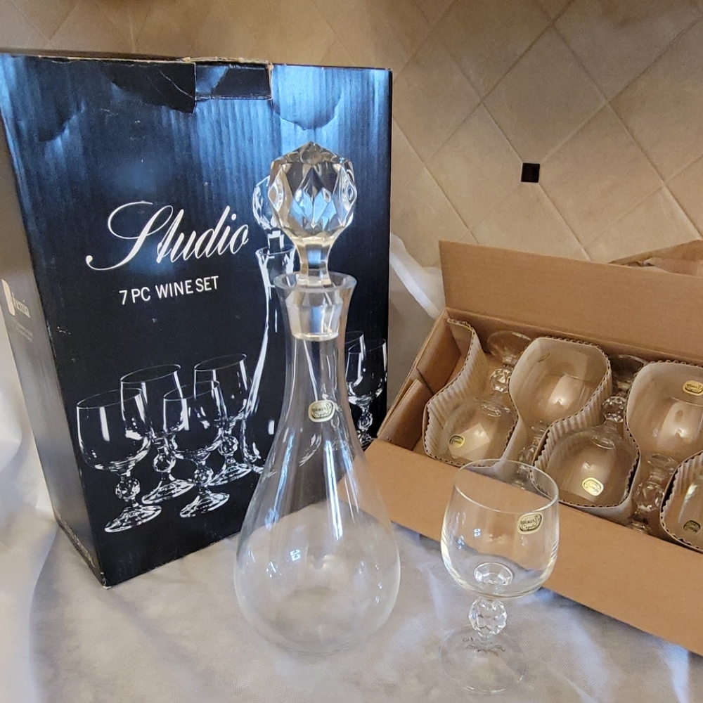 Bohemia crystal 7 PC wine set NIB